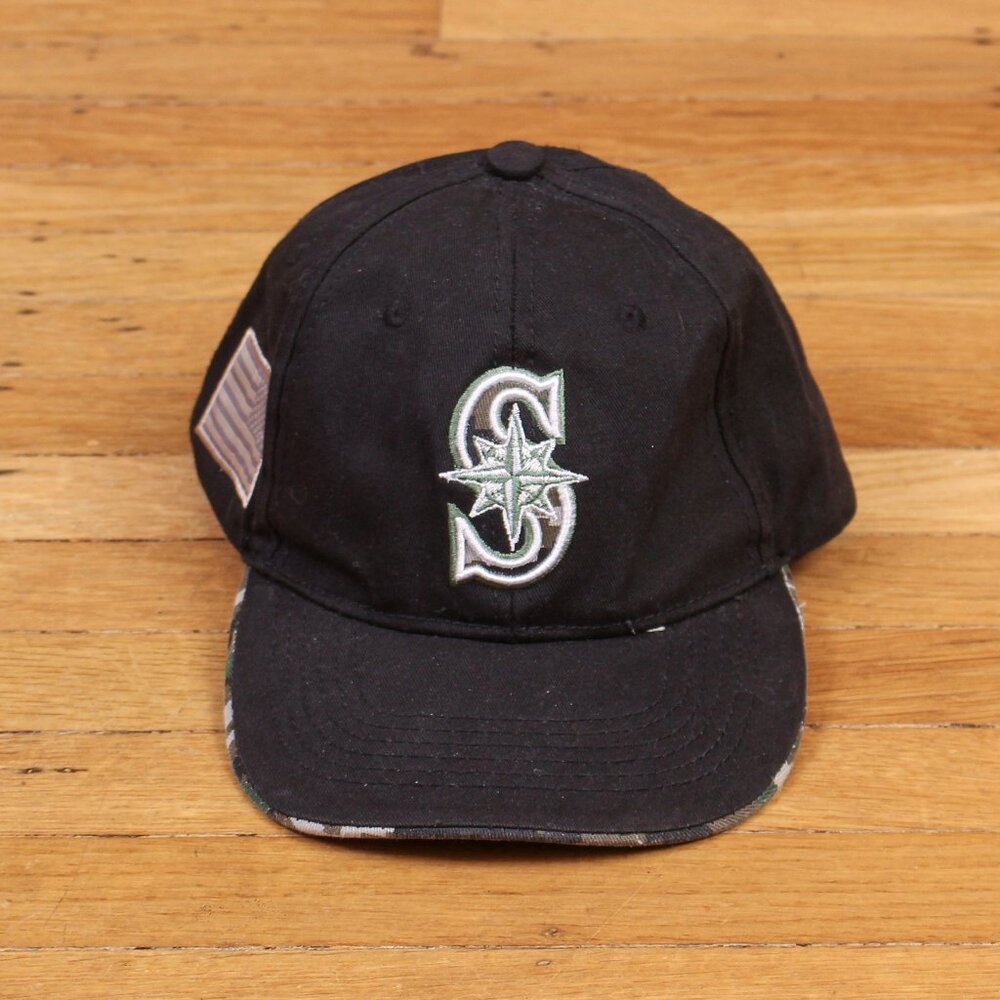 Seattle Mariners Baseball Cap Men One Size Black Camo Salute to Armed Forces Hat